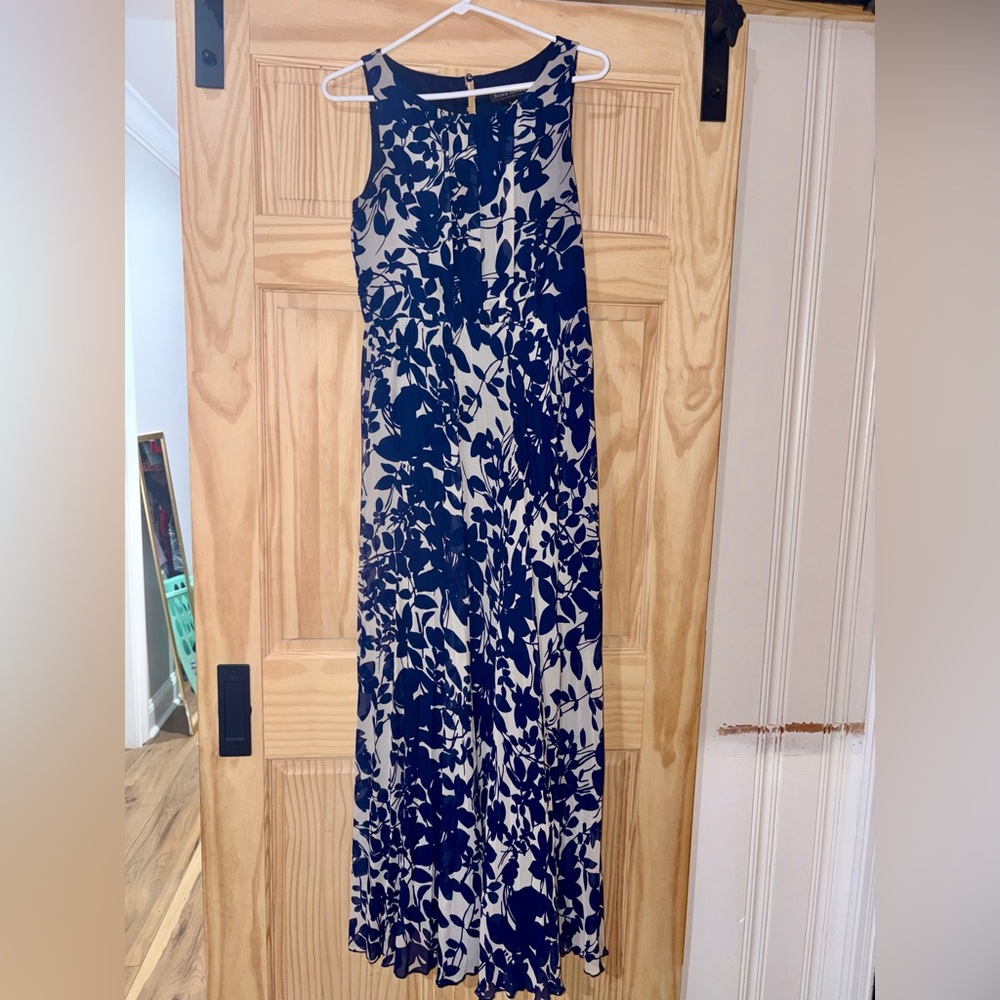 Jessica Howard Navy & White Sleeveless Maxi Dress